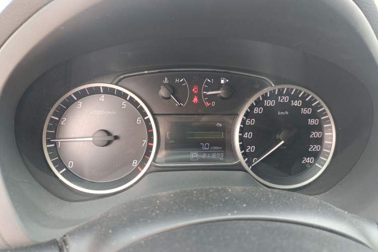 Used Nissan Sylphy 2018 1.6XV CVT Deluxe Edition Instrument Cluster