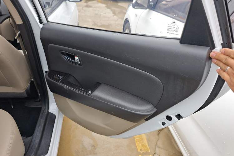 Used Hyundai Celesta 2015 1.6L Automatic Luxury Model
