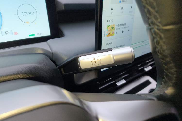 Used AION Y 2023 Younger