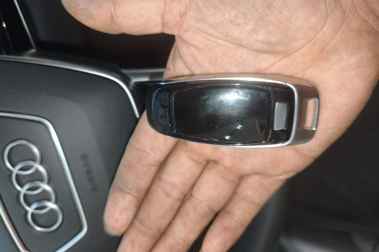 Used Audi A7 2023 45 TFSI Prestige Edition Vehicle Key