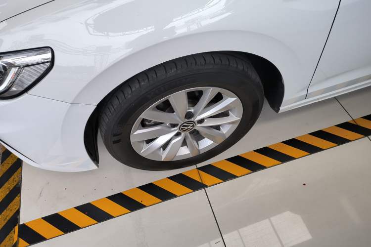 Used Volkswagen Bora 2021 1.5L Automatic Elite Smart Connect Edition
