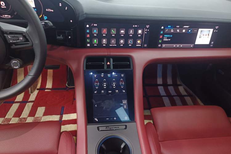 Used Porsche Taycan 2022-Year Updated Taycan