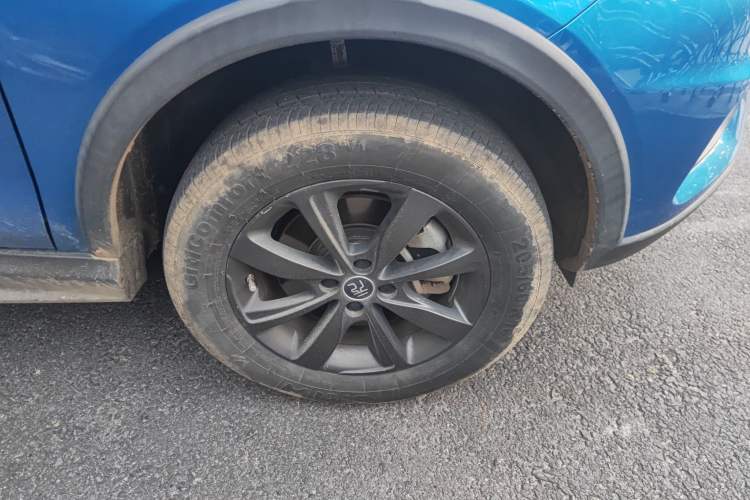 Used BYD Yuan New Energy 2019 EV535 Smart Connect Trendsetting Model
