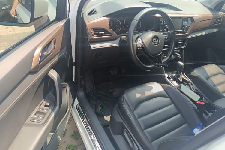 Used Volkswagen Tharu 2020 280TSI Two-Wheel Drive Comfort Edition China VI Standard Driver Seat