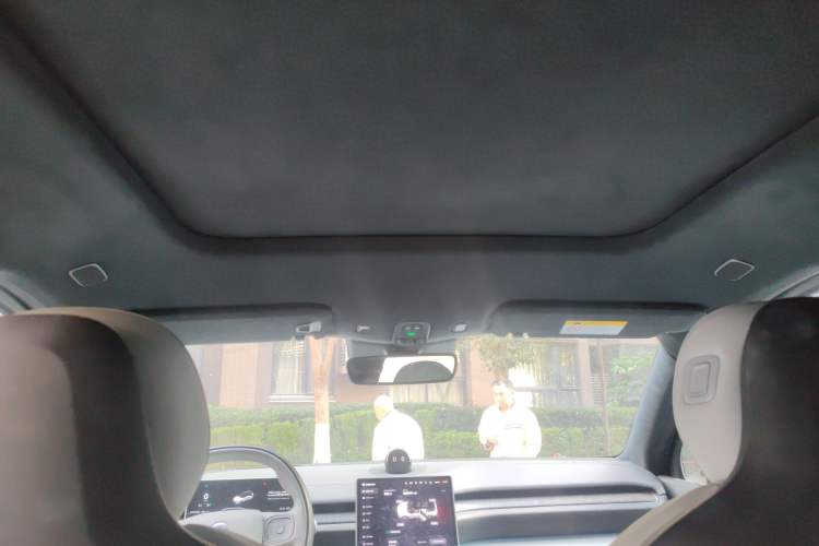 Used Nio ES6 2024 75 kWh
