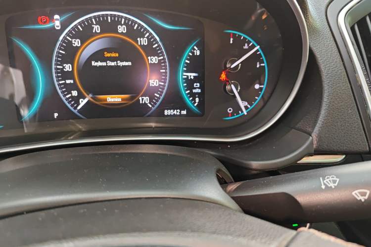 Used Buick Regal 2015 1.6T Elite Tech Model Odometer Close Up