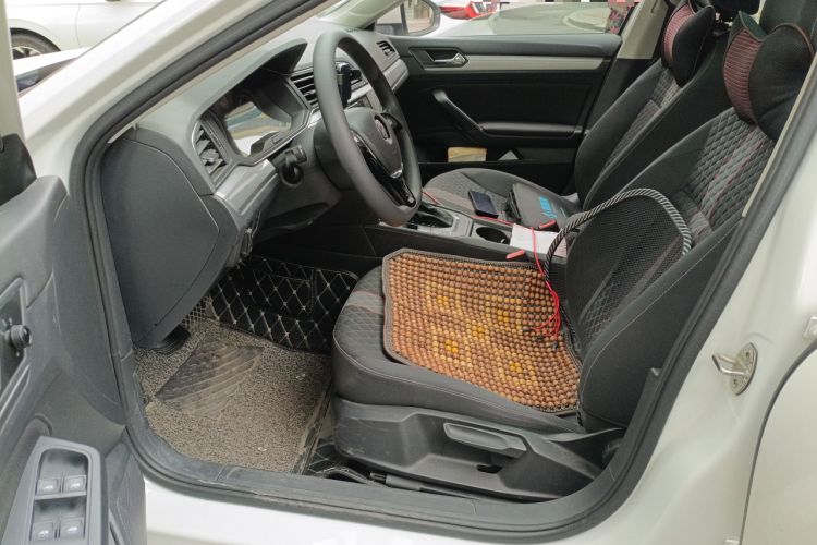 Used Volkswagen Lamando 2019 230TSI DSG Fashion Edition China VI