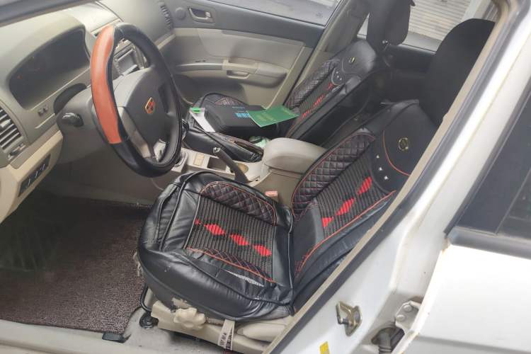 Used Geely Auto Classic Emgrand 2010 Hatchback 1.8L Manual Comfort Edition
