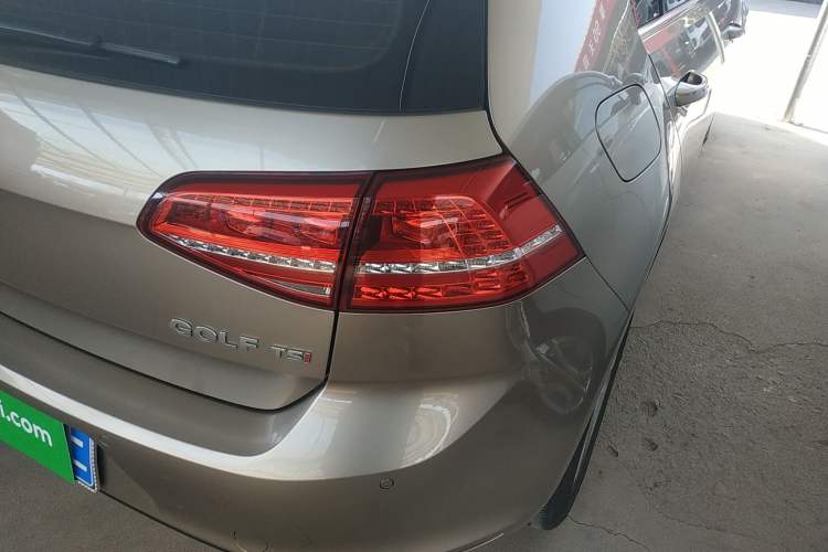 Used Volkswagen Golf 2015 1.4TSI Automatic Luxury Model Right Rear Taillight