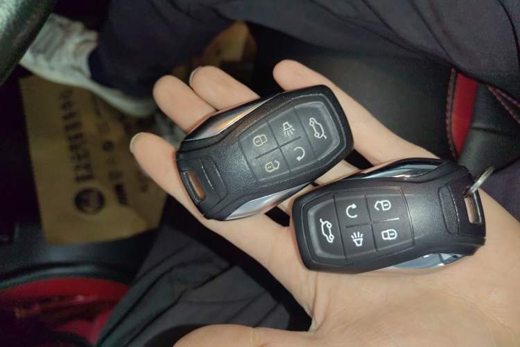 Used Soueast DX3 2018 1.5T CVT Luxury Model Vehicle Key