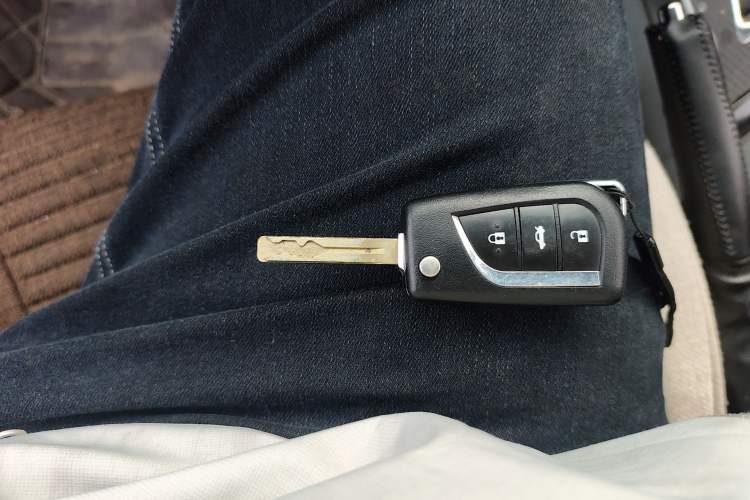 Used Toyota Levin 2014 1.8 GS CVT Elite Edition Vehicle Key