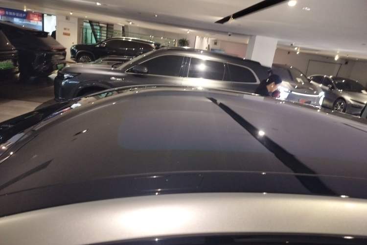 Used XPeng G6 2023 580 Long-Range Max Roof