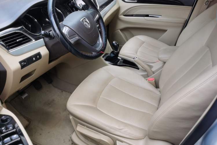 Used Baojun 730 2016 1.5L Manual Comfort Version 7 Seats China V Emission Standard