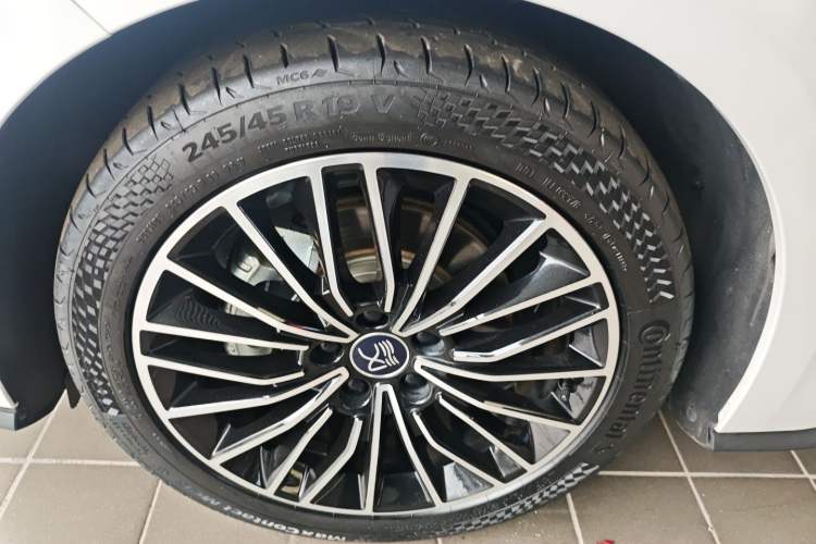 Used BYD Han 2021 EV Standard Range Luxury Model
