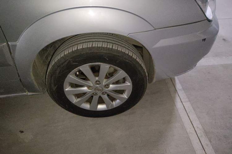 Used Buick GL8 2011 2.4L LT Executive Edition