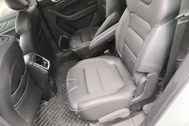 Used Oshan COSPro 2021 1.5T Manual Flagship 7-Seater