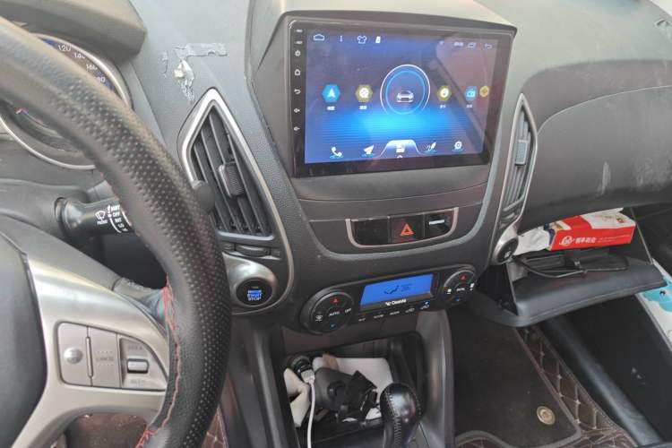 Used Hyundai ix35 2010 2.0L Automatic Two-Wheel Drive Elite Edition GLS
