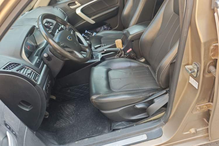 Used Geely Auto Emgrand 2016 Sedan 1.5L Manual Upward Edition