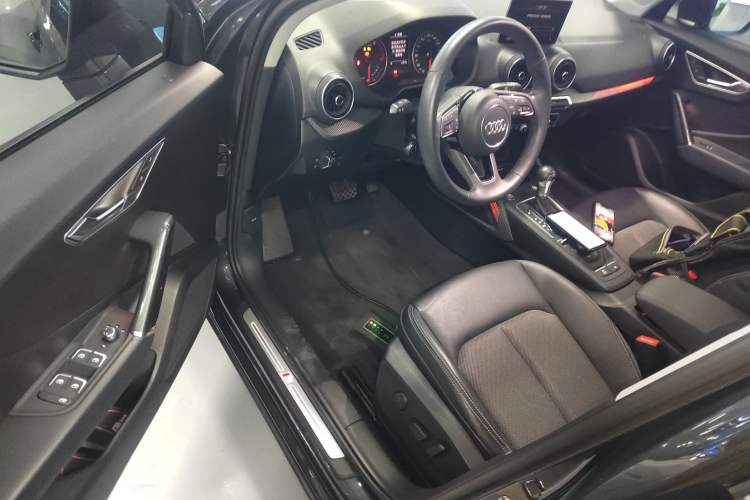 Used Audi Q2L 2020 35 TFSI Fashion Dynamic Model