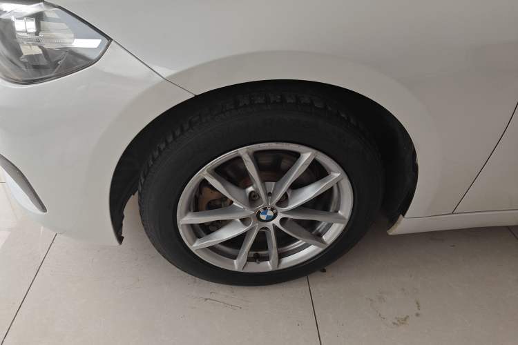 Used BMW 1 Series 2017 118i Fashion Model
