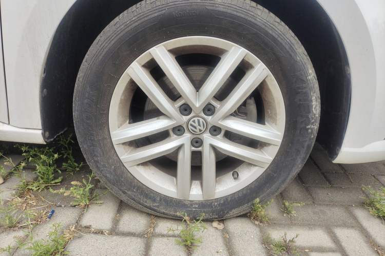 Used Volkswagen Gran Lavida 2017 230TSI DSG Comfort Edition Exterior 7