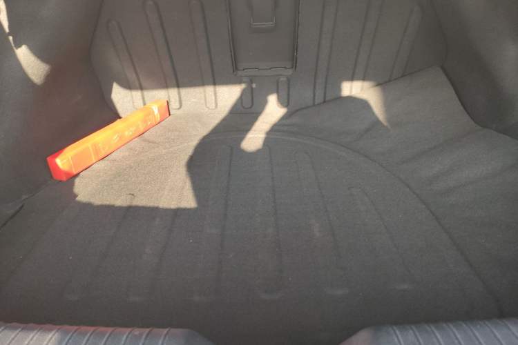 Used Kia K3 2015 1.6L Automatic GLS