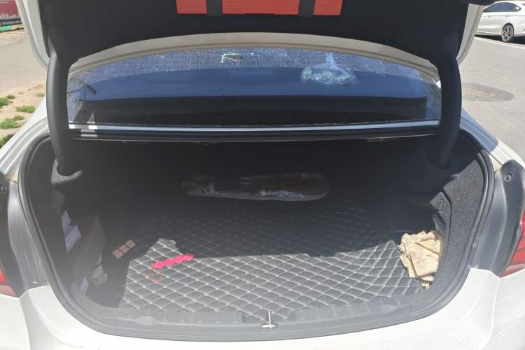 Used BMW 3 Series 2018 320Li Fashion Model
