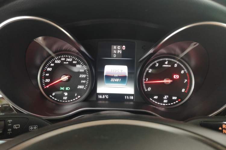 Used Mercedes-Benz V-Class 2017 V 260 Prestige Edition