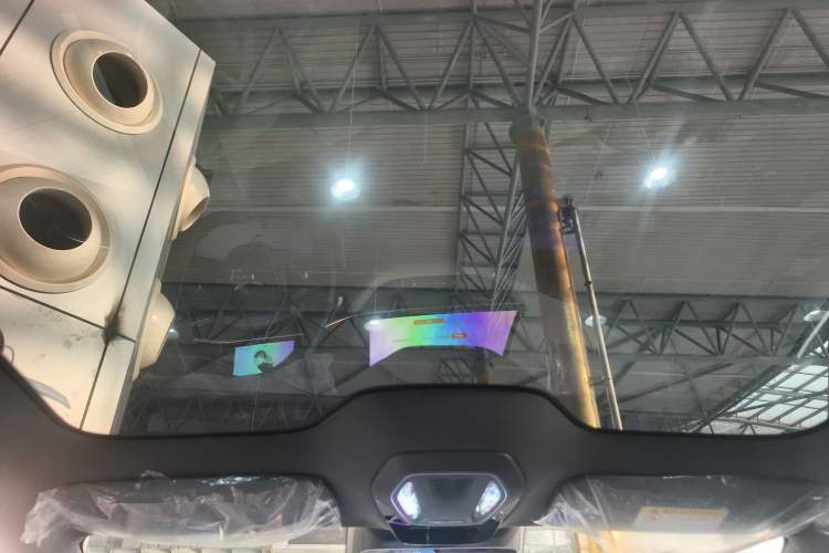 Used Hongqi EH7 2025 600 Smart Selection Edition
