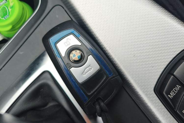 Used BMW 3 Series 2016 320i M Sport Vehicle Key