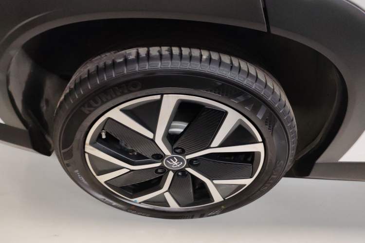 Used BYD Song L DM-i 2025 Intelligent Driving Version 160 km Beyond-Range Type