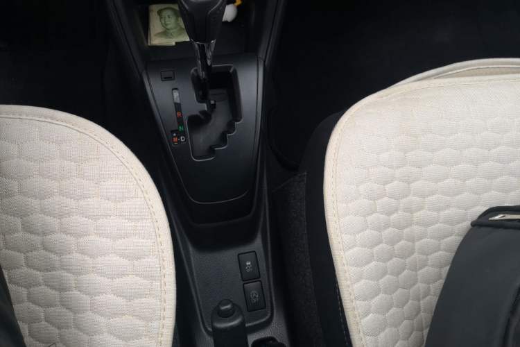 Used Toyota YARiS L Zhi Xuan 2020 X-Trail X 1.5L CVT Leading Edition