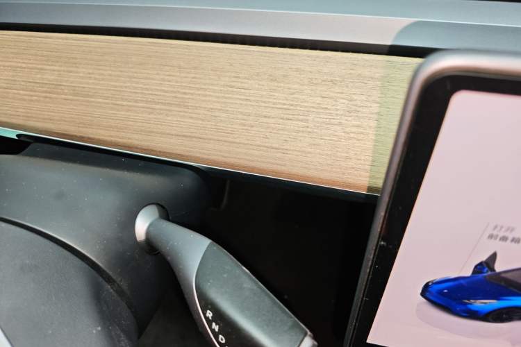 Used Tesla Model Y 2022 Rear-Wheel-Drive Version