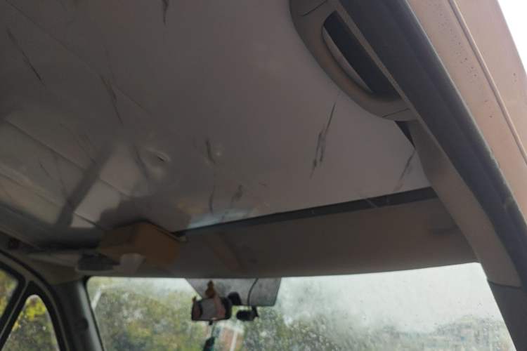 Used Foton Toano 2020 2.5T Manual Tongtu Short Wheelbase Mid-Roof 5/6-Seater 4J25TC3
