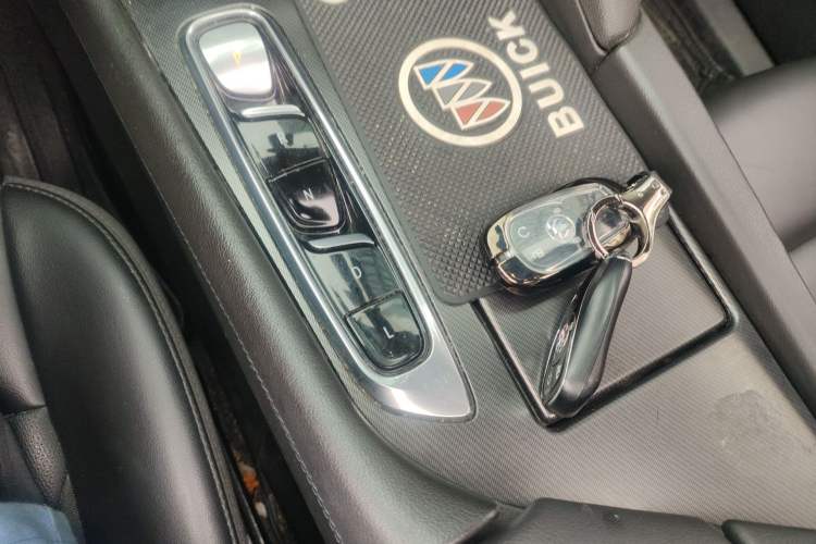 Used Buick Enclave 2020 28T Two-Wheel Drive Zhanqi Version