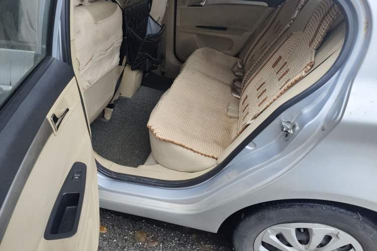 Used Roewe 350 2014 1.5L Automatic Xunda Edition
