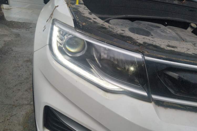 Used CHANGAN CS35PLUS 2019 1.6L Manual New Edition Right Front Headlight