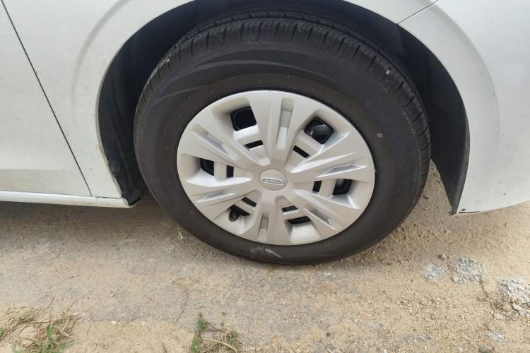 Used Geely Auto Emgrand 2025 4th Generation 1.5L Manual - Starry Edition