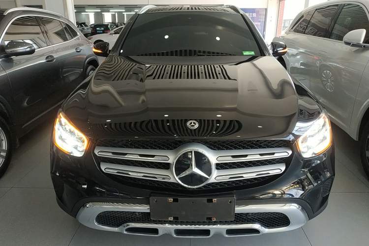 Used Mercedes-Benz GLC 2020 GLC 260 L 4MATIC Dynamic Model