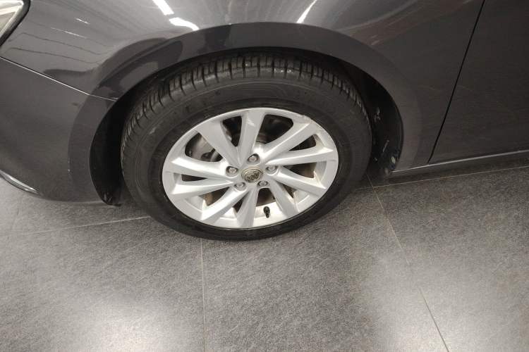 Used Buick Verano 2017 Sedan 15S Automatic Leading Model