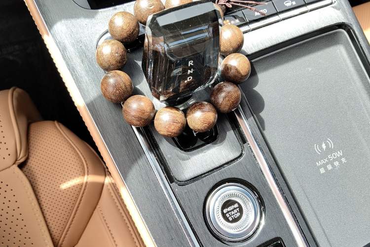 Used Geely Auto FX11 2025 4th Generation 1.5TD DCT - Shanhe Gear Lever