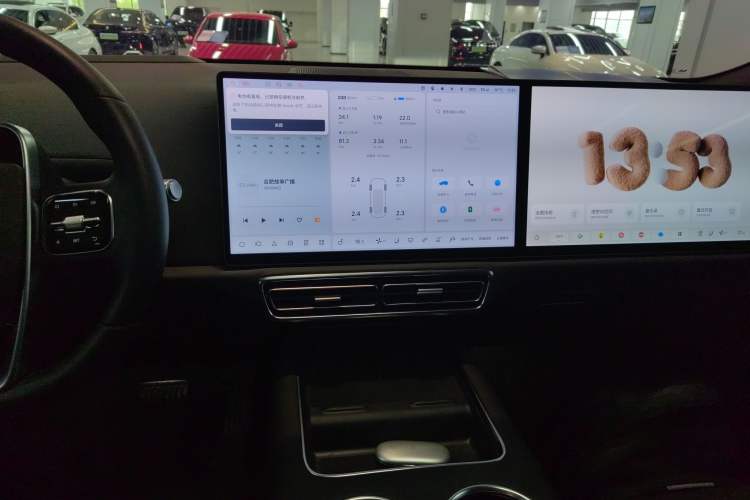 Used Li Auto L9 2022 Max model Audio And AC Panel