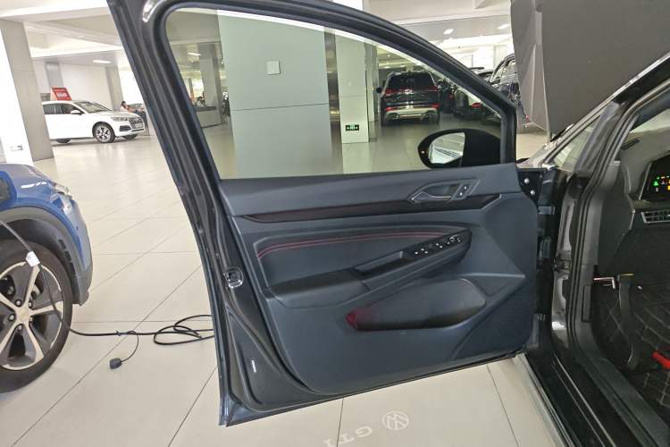 Used Volkswagen Golf GTI 2021 380TSI DSG GTI
