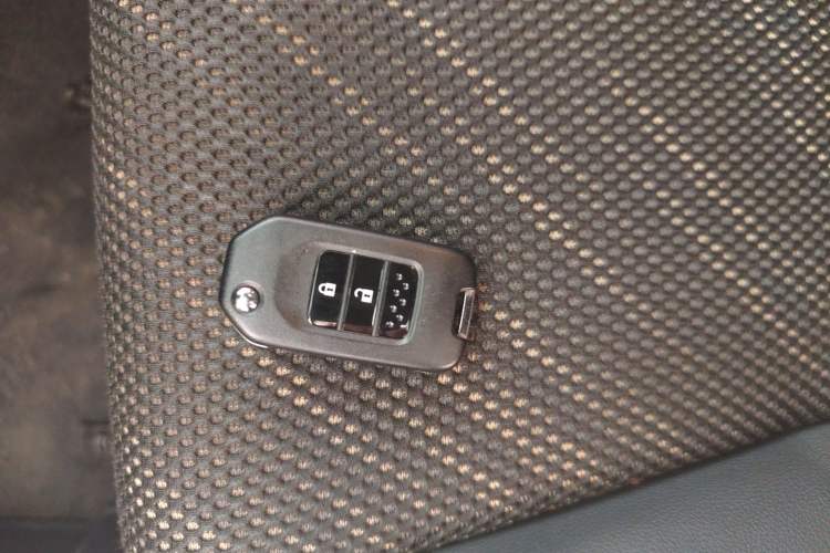 Used Honda XR-V 2017 1.5L LXi CVT Classic Edition Vehicle Key