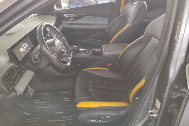 Used GAC Trumpchi EMPOW 2021 270T DCT J16 Version