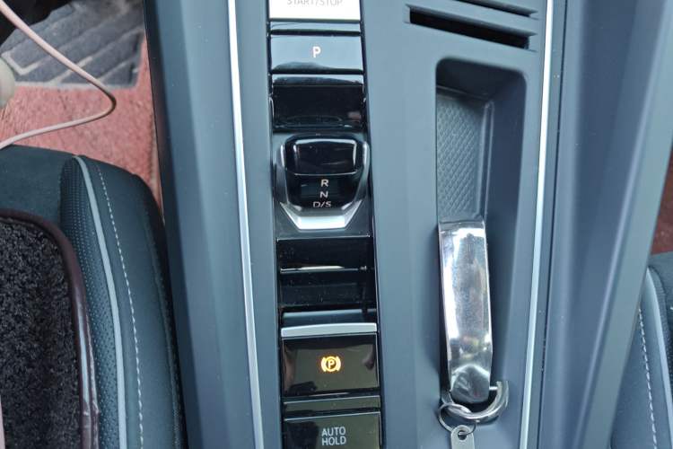 Used Volkswagen Golf 2021 280TSI DSG R-Line
