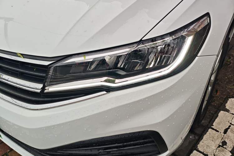 Used Volkswagen Bora 2021 1.5L Manual Fashion Smart Connect Edition