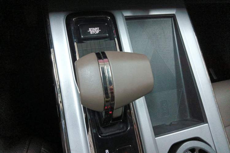 Used GAC Trumpchi GS4 2024 MAX 1.5T Flagship Edition Gear Lever