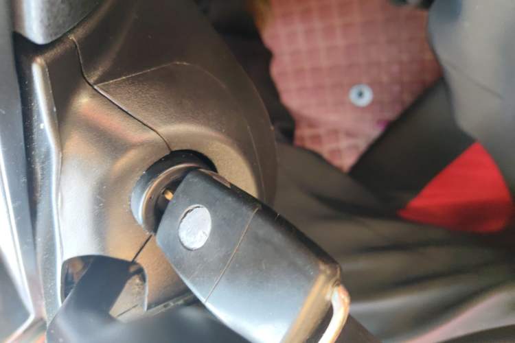 Used Volkswagen Jetta 2010 1.6L Partner Vehicle Key