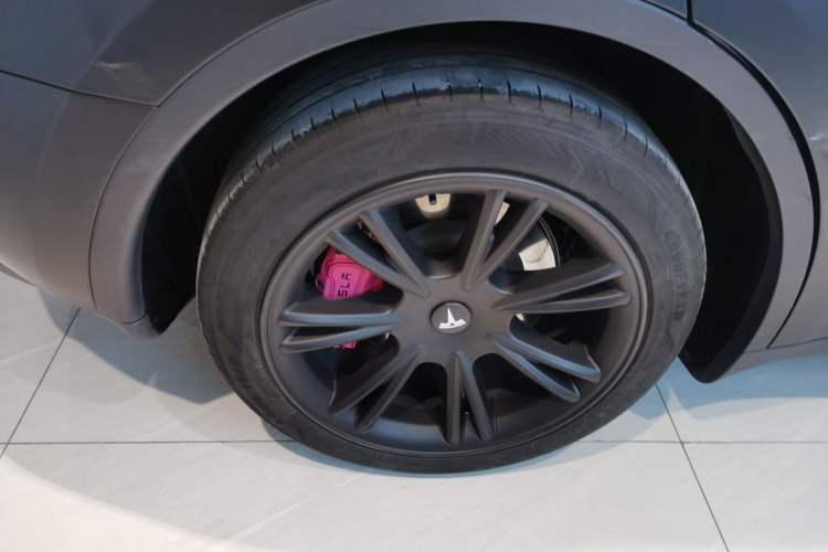 Used Tesla Model Y 2024 Rear-Wheel-Drive Version